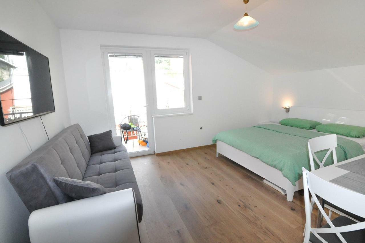 Apartment Helen อิตชิชี ภายนอก รูปภาพ
