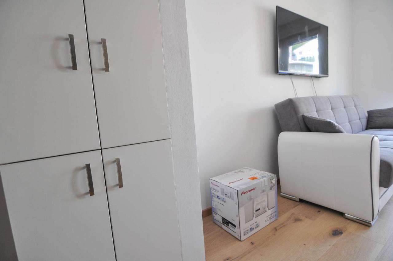 Apartment Helen อิตชิชี ภายนอก รูปภาพ