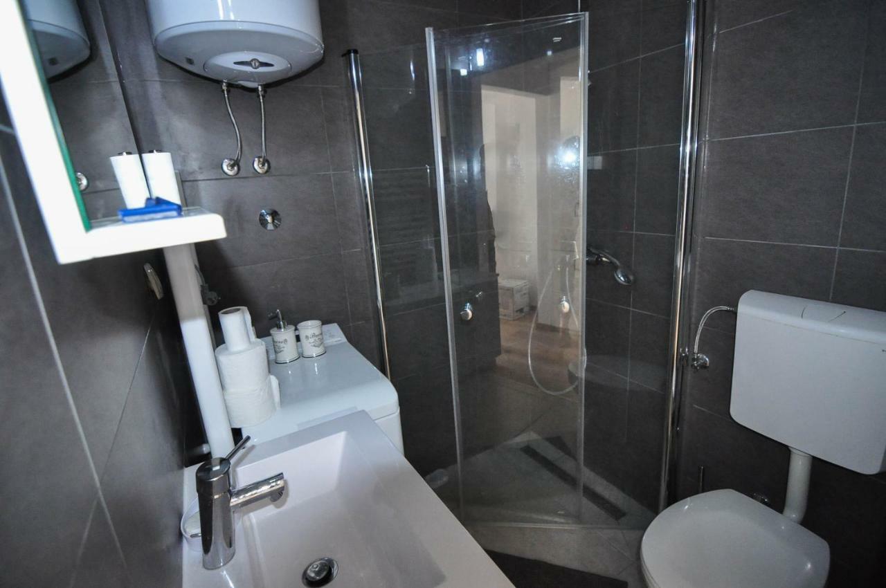 Apartment Helen อิตชิชี ภายนอก รูปภาพ