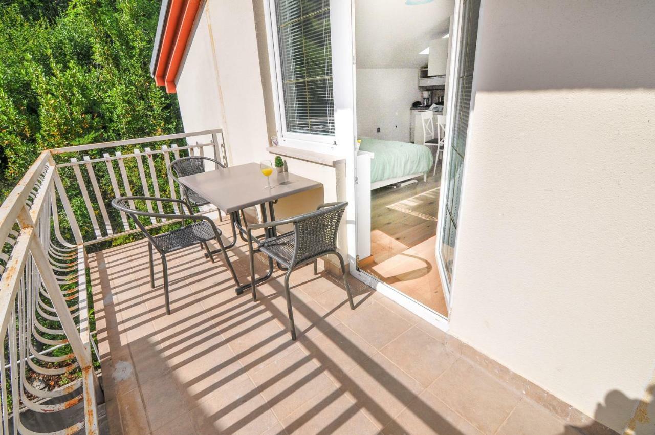 Apartment Helen อิตชิชี ภายนอก รูปภาพ